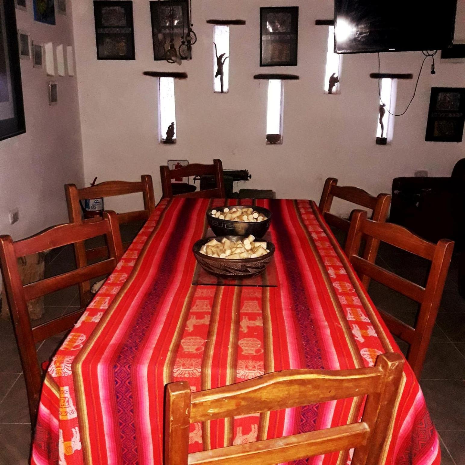 Hotel La Revuelta à Amaichá del Valle Extérieur photo