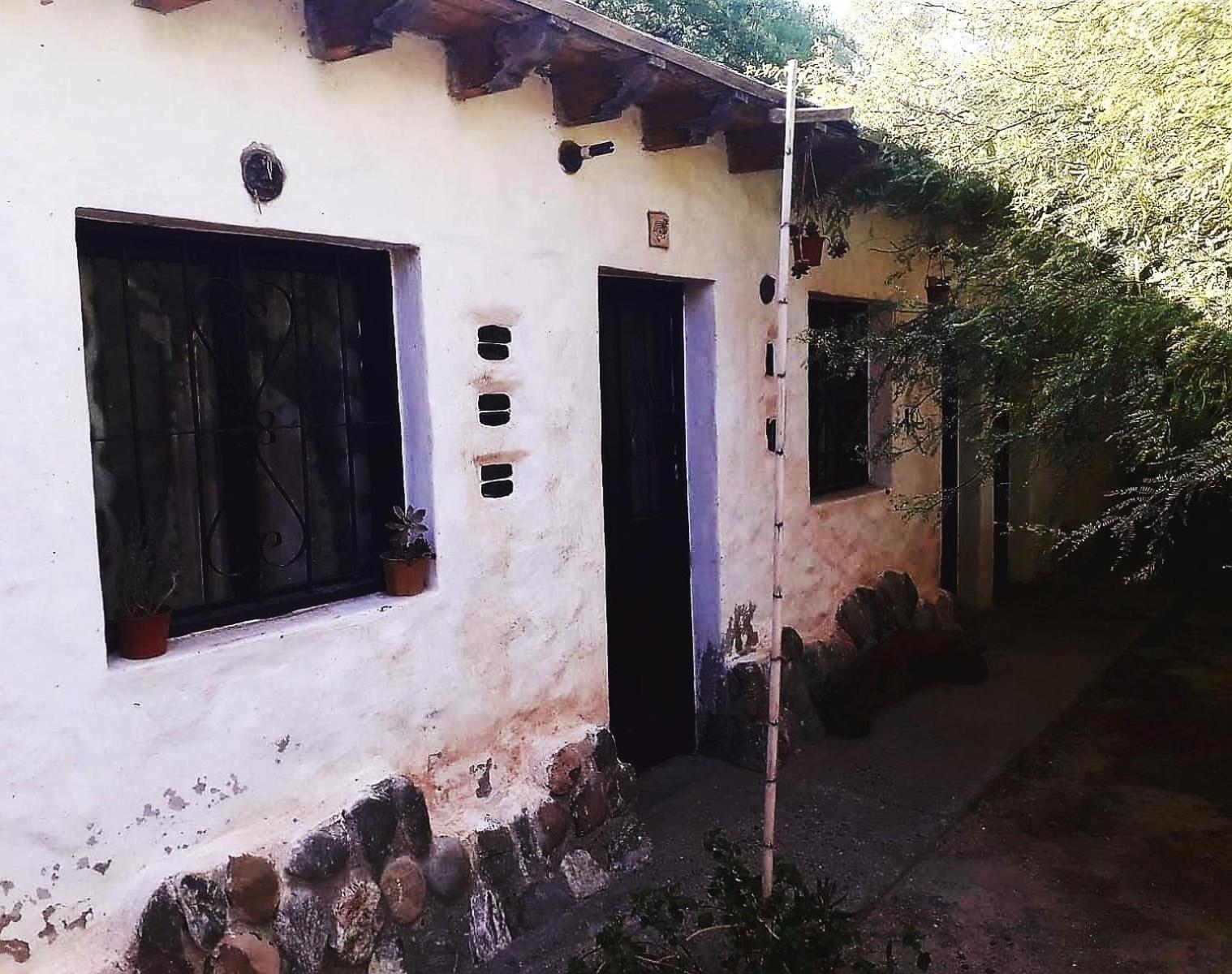 Hotel La Revuelta à Amaichá del Valle Extérieur photo